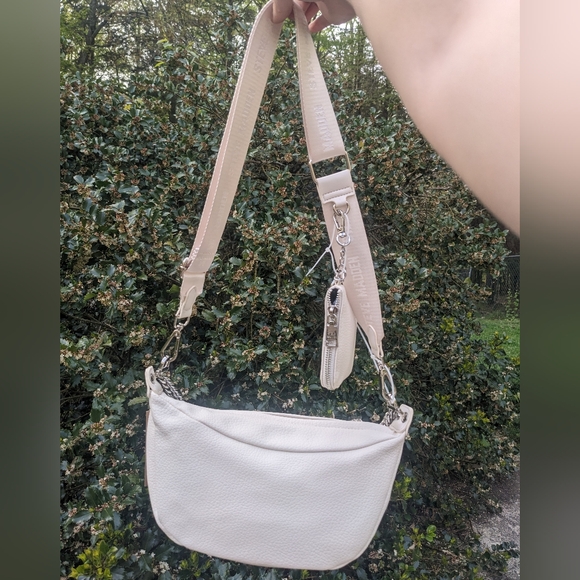Steve Madden White Half Moon Sling Crossbody Bag With Matching Wallet. NWT. - Picture 4 of 16
